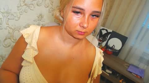 Vitoria online show from October 2025 12:03:02 PM