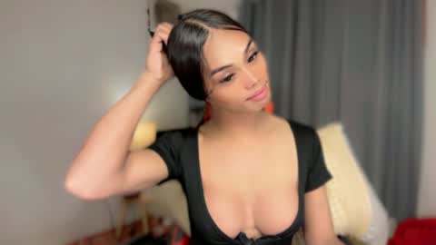 Snapshot of vikkylustfull chatting on July 2026 03:22:01 AM vikkylustfull online show from July 2026 03:22:01 AM