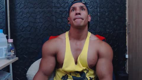 Viktor Herrera online show from January 2026 08:10:02 PM