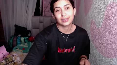 Snapshot of viktoria_heart chatting on November 2025 03:09:02 AM viktoria_heart online show from November 2025 03:09:02 AM