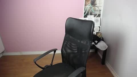 viktoria_lovely online show from December 2024 09:28:02 AM