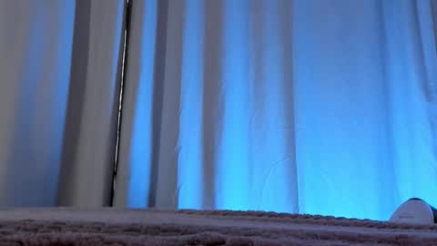 Vikky online show from November 2025 09:19:02 AM