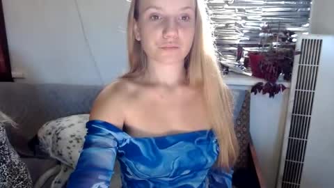 Snapshot of viktorisagi chatting on July 2026 05:54:02 AM ViktoriSagi online show from July 2026 05:54:02 AM