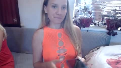 Snapshot of viktorisagi chatting on July 2026 04:48:02 AM ViktoriSagi online show from July 2026 04:48:02 AM