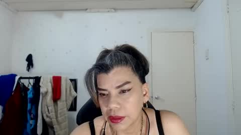 VIKY ADAMS online show from February 2025 01:52:02 PM