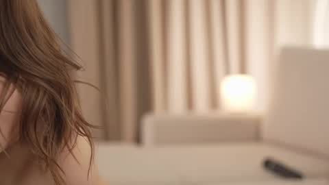 Lana online show from March 2025 07:04:02 PM