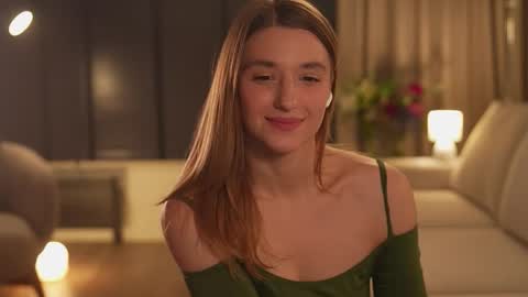 Lana online show from November 2025 11:55:02 AM