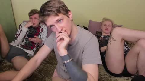 Dimoooooon online show from February 2025 12:54:01 PM