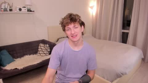 Dimoooooon online show from November 2025 08:09:02 PM