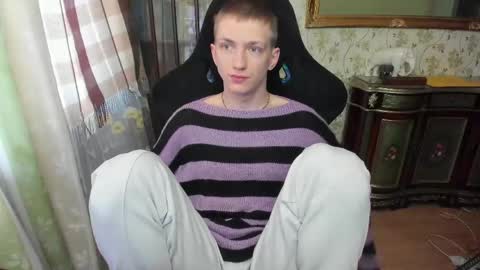 Dimoooooon online show from May 2026 03:18:01 PM