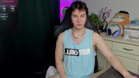 Snapshot of vincent__strong chatting on February 2026 08:57:02 AM Vincent Strong online show from February 2026 08:57:02 AM