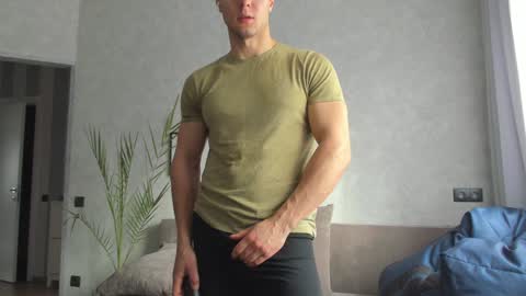 Vincent.  uncut 18cm online show from February 2025 11:43:02 AM