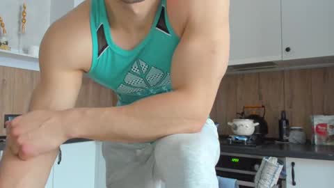 Vincent.  uncut 18cm online show from March 2025 07:51:02 AM