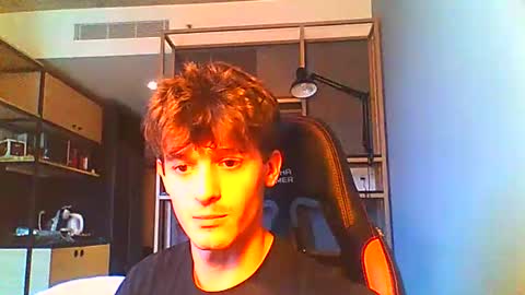 vincentprice69 online show from October 2025 04:14:02 PM