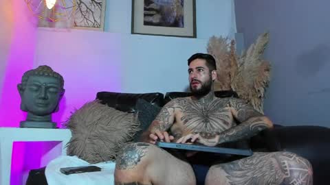 Snapshot of vincentsartori chatting on April 2026 07:41:01 AM Vincent Sartori online show from April 2026 07:41:01 AM