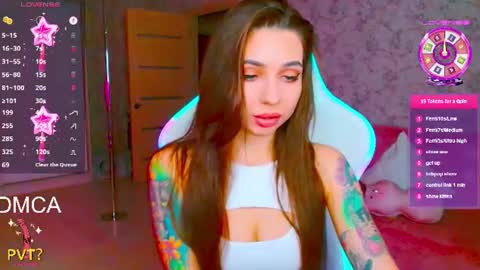 Vinkiepinkie online show from July 2026 07:40:02 PM