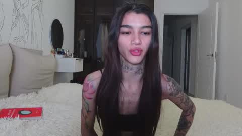 vinkitinkii online show from November 2025 03:11:02 PM