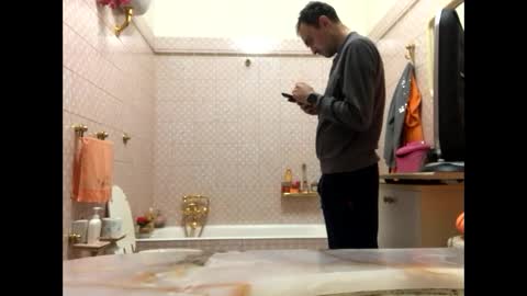 Zenith online show from December 2024 06:27:02 PM