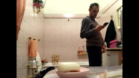 Zenith online show from January 2025 11:01:02 PM