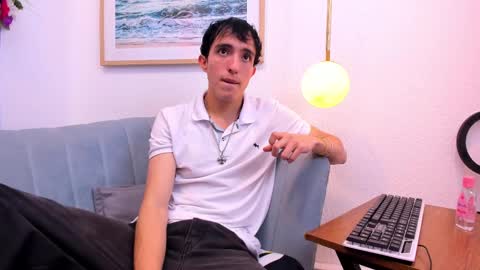 Snapshot of vinniematte chatting on February 2025 03:31:02 AM vinniematte online show from February 2025 03:31:02 AM