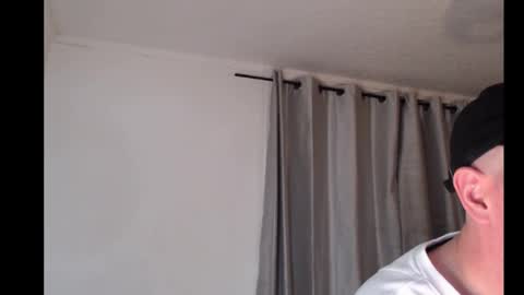 vinnymartin online show from December 2025 09:02:01 PM