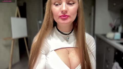 Funny  girl online show from January 2025 04:00:02 PM