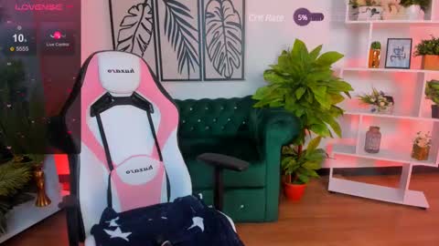 Viola online show from February 2025 12:08:02 AM