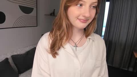 Snapshot of viola_larson chatting on February 2026 11:11:01 AM Viola but friends call me Sisi online show from February 2026 11:11:01 AM