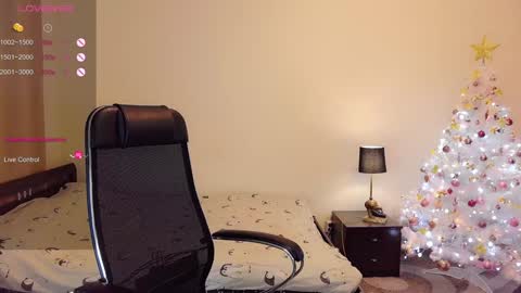 Snapshot of violawane chatting on December 2024 01:55:02 PM Viola online show from December 2024 01:55:02 PM