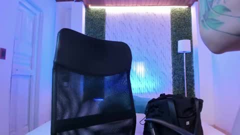 Violett  Everyday From 0530 to 1430 Col Time online show from September 2025 10:39:02 AM