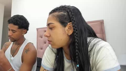 Snapshot of violet_and_myers chatting on September 2025 02:28:01 PM Violet and Myers online show from September 2025 02:28:01 PM