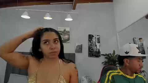 Snapshot of violet_and_myers chatting on September 2025 01:37:02 PM Violet and Myers online show from September 2025 01:37:02 PM