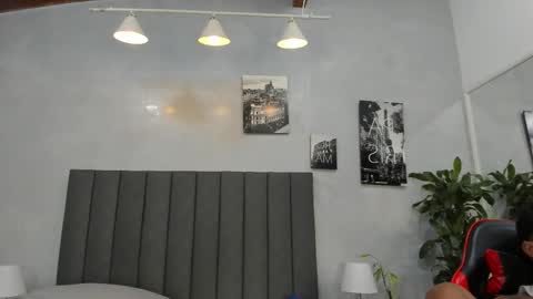 Snapshot of violet_and_myers chatting on September 2025 11:20:02 PM Violet and Myers online show from September 2025 11:20:02 PM