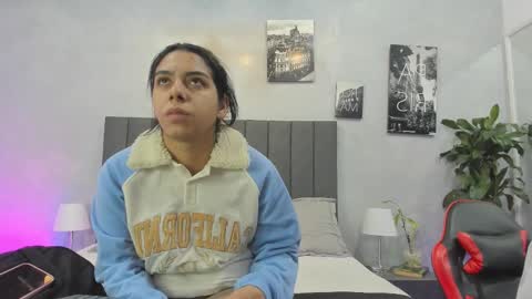 Snapshot of violet_and_myers chatting on September 2025 11:15:01 AM Violet and Myers online show from September 2025 11:15:01 AM