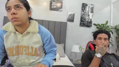 Snapshot of violet_and_myers chatting on October 2025 11:27:02 AM Violet and Myers online show from October 2025 11:27:02 AM