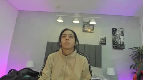 Snapshot of violet_and_myers chatting on October 2025 11:35:01 AM Violet and Myers online show from October 2025 11:35:01 AM