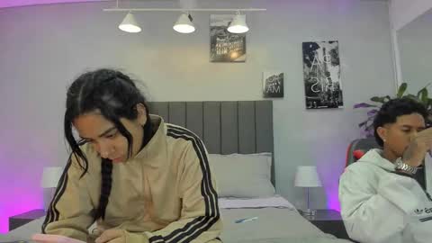 Snapshot of violet_and_myers chatting on October 2025 11:21:02 AM Violet and Myers online show from October 2025 11:21:02 AM