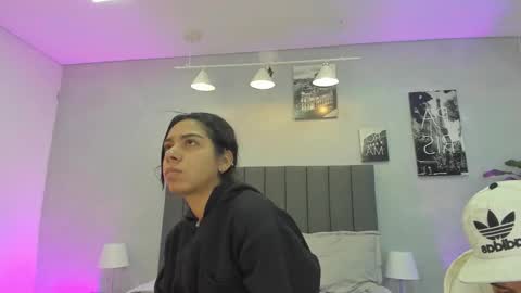 Snapshot of violet_and_myers chatting on October 2025 11:23:02 AM Violet and Myers online show from October 2025 11:23:02 AM