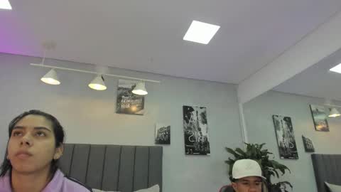 Snapshot of violet_and_myers chatting on November 2025 11:21:01 AM Violet and Myers online show from November 2025 11:21:01 AM