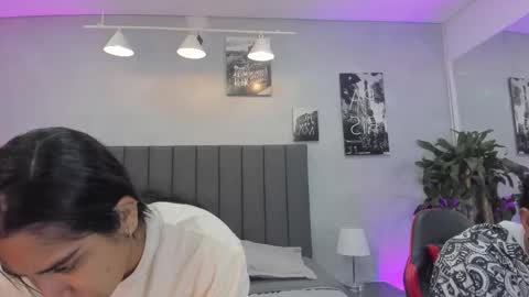 Snapshot of violet_and_myers chatting on November 2025 11:16:02 AM Violet and Myers online show from November 2025 11:16:02 AM