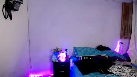 violet_hyuga online show from February 2025 07:50:02 AM