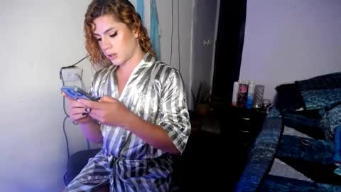 violet_hyuga online show from September 2025 03:52:02 AM