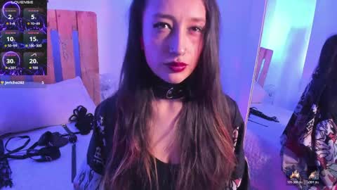 Violet Jones online show from May 2026 03:08:02 PM