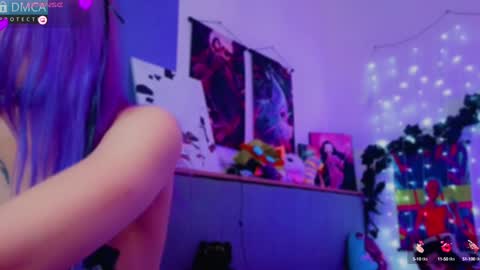 Snapshot of violet_noir_ chatting on January 2025 10:32:01 AM Deya online show from January 2025 10:32:01 AM