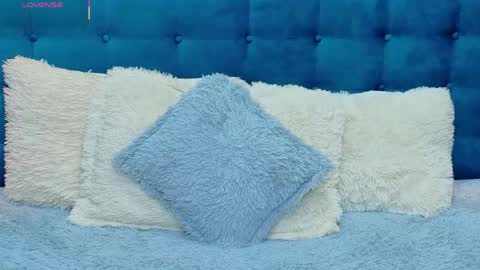 Violeta  online show from June 2026 11:24:02 AM