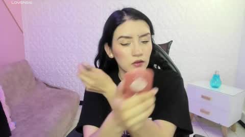     online show from September 2025 09:16:02 PM