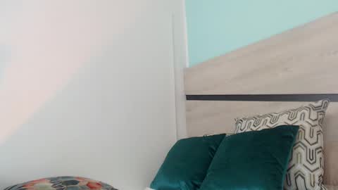 Violeta leon online show from December 2024 01:13:01 AM