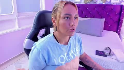 violeta_medina online show from March 2025 03:01:01 AM