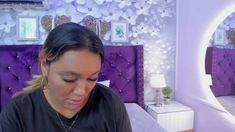 Snapshot of violeta_medina chatting on June 2026 03:00:01 AM violeta_medina online show from June 2026 03:00:01 AM
