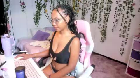 Violeta online show from June 2026 05:33:02 PM